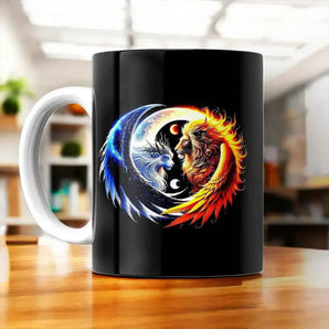 Tasse Lionne illustrée à la main en Anjou