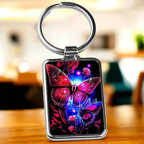 Porte Clé Papillon Violet illustré à la main en Anjou