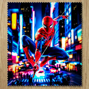 Chiffonnette Spiderman illustrée à la main en Anjou