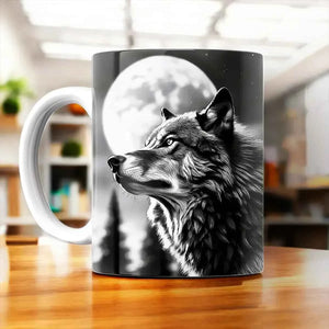 Tasse Loup Monochrome illustrée à la main en Anjou