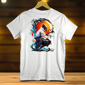 T-Shirt Sasuke Naruto illustré à la main en Anjou